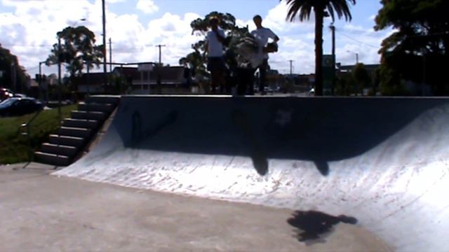 Jarrod Rampling - Flair mini scooter.. смотреть онлайн