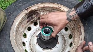 Самая весёлая замена подшипника задней ступицы! Ваз 2108,2109,21099,2110,2111,2112,2113,2114,2115!