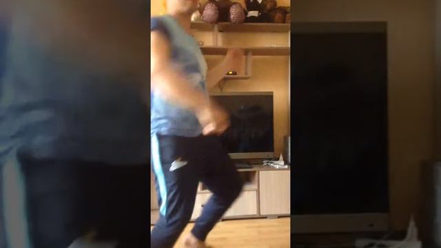 Руки вверх!!!танцуем!!! смотреть онлайн