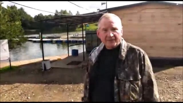 Клевое Место д. Савельево. Улов сома и карпа. смотреть онлайн