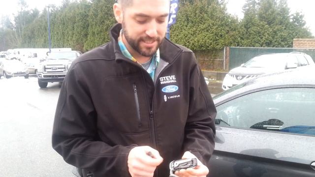 Finding the key hole and manually unlock your Mustang if battery is dead and key fob won't work смотреть онлайн