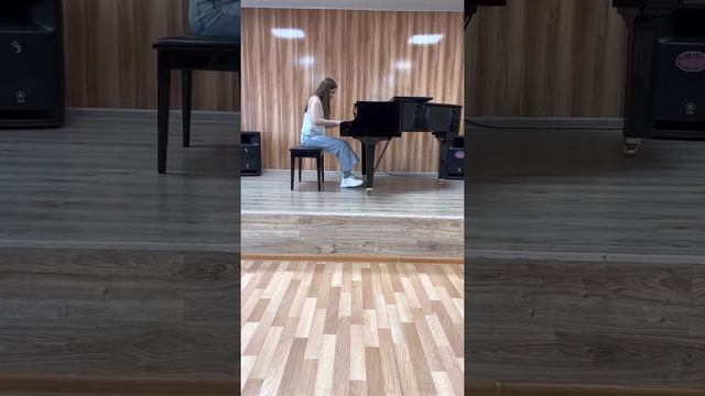 Фонтаны Цвингера , В. Купревич смотреть онлайн
