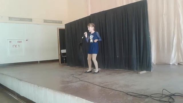 ПЕСНЯ НА МИСС ЛЕГЕРЬ смотреть онлайн