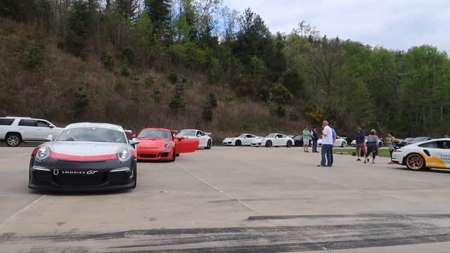 Smokies Porsche GT 2017 Vlog: Day 4 смотреть онлайн