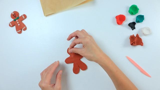 Как слепить пряничного человечка | Видео лепка смотреть онлайн