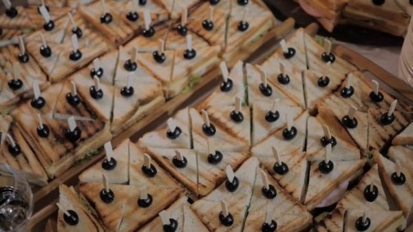 Кейтеринг "РОКФОР" /rokforcatering.com/ Организация фуршетов, банкетов.