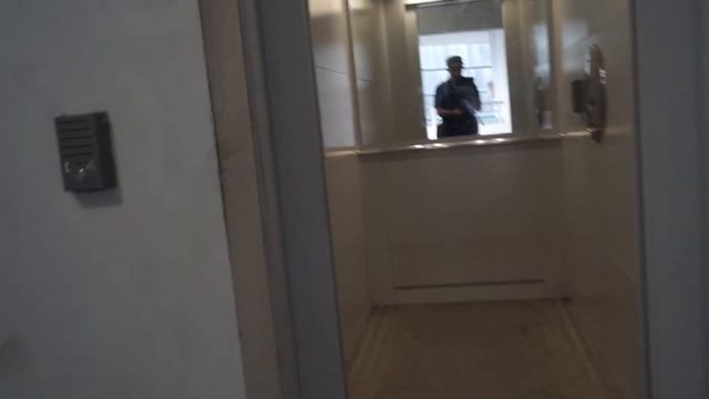 (55) Электрический лифт КМЗ V=0,61 м/с, грузоподъемность 800 кг смотреть онлайн