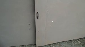 Упор для гаражных ворот