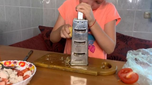 КАК мы готовили ХРУСТЯЩИЙ САЛАТ смотреть онлайн