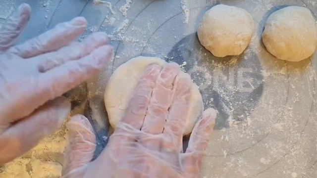 Самые вкусные беляши на кефире. Так готовила моя Мамочка!!! смотреть онлайн