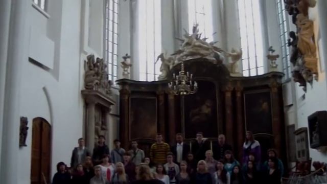 Хор в Соборе Святой Марии. Берлин смотреть онлайн