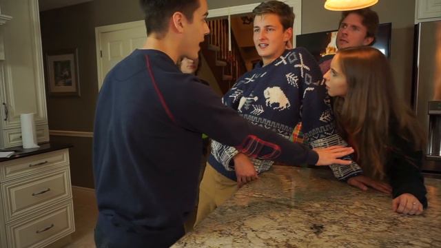 GRAPED "Holiday Feast" смотреть онлайн