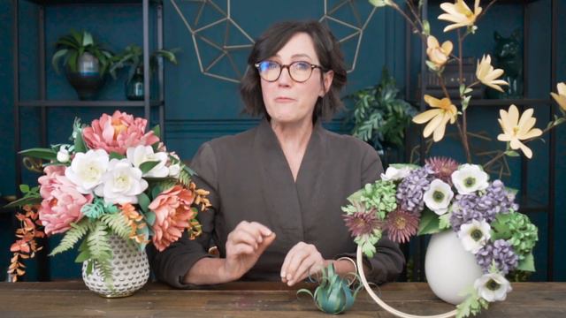 Don't Miss Out On Our NEW Frosted Paper Flowers Master Class! смотреть онлайн