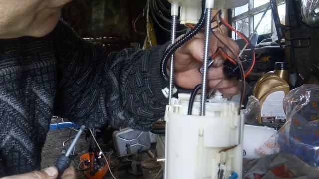 Замена топливного фильтра на Hyundai Creta смотреть онлайн