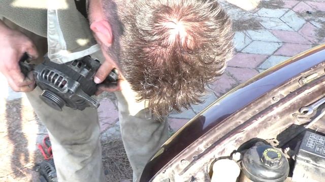 Mazda 929 HC 1994 , Замена генератора смотреть онлайн