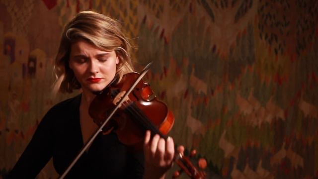 Bach: Solo Violin Sonata No. 3 in C Major - Largo - Stringspace Solo Violin смотреть онлайн