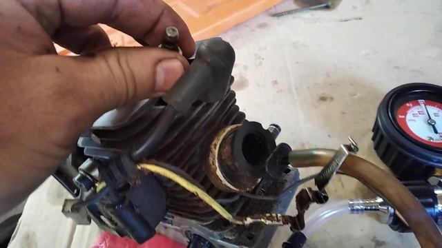 Как проверить сальники коленвала двигателя на двухтактнике, один из вариантов. смотреть онлайн