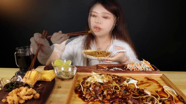 Mukbang)SUB/with Laurie/Korean fried noodles/ASMR eating sounds смотреть онлайн