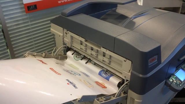 OKI WT печать на прозрачной пленке. смотреть онлайн