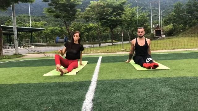 30 минут растяжки в день !Как сесть на поперечный шпагат!? смотреть онлайн