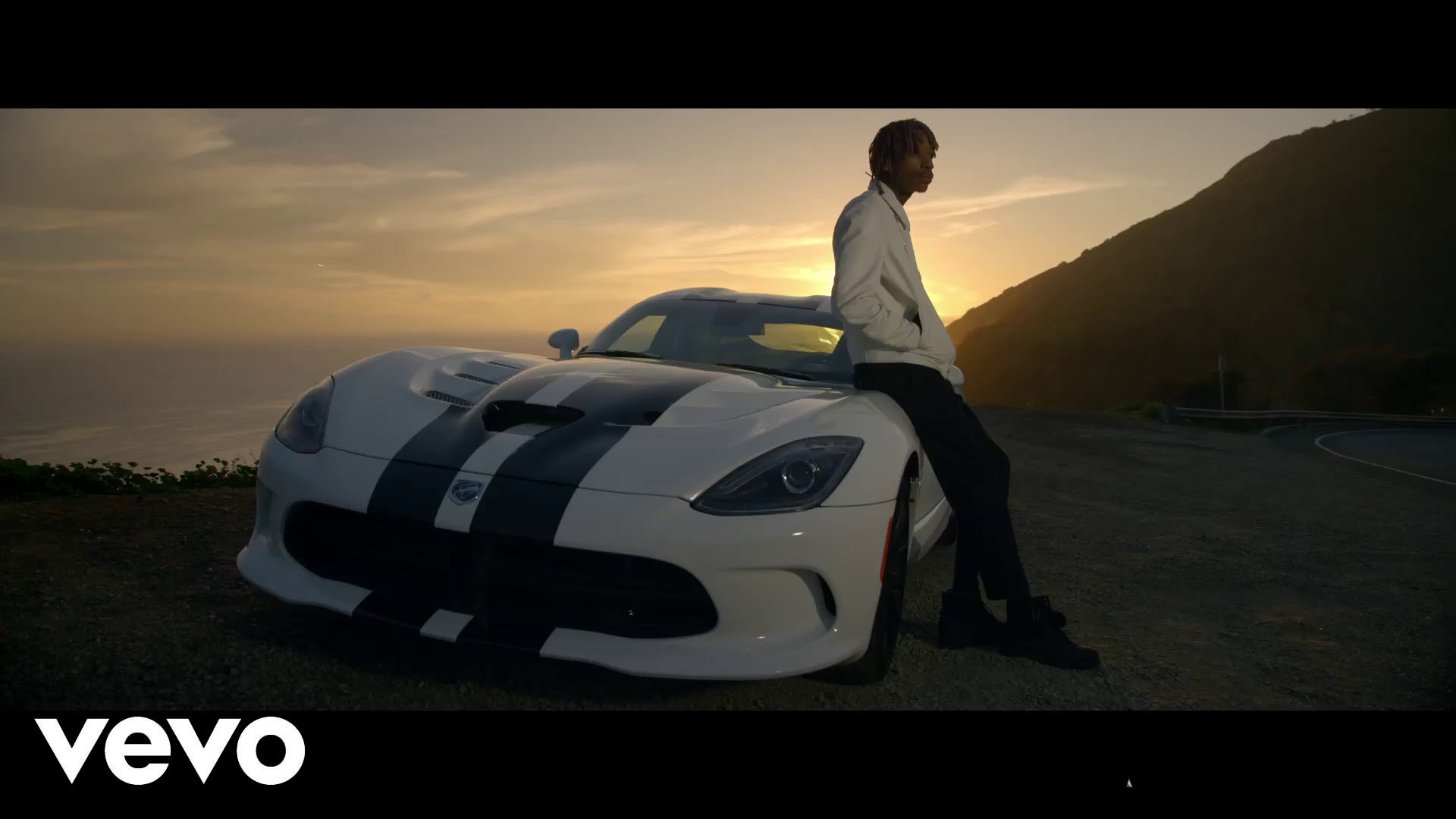 Wiz Khalifa - See You Again ft. Charlie Puth [Official Video] Furious 7 Soundtrack смотреть онлайн