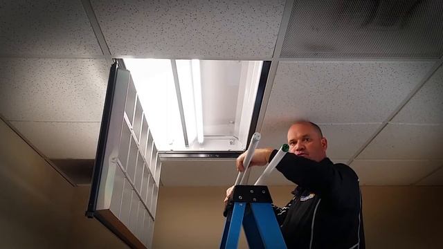 InstantFit LED T8 смотреть онлайн