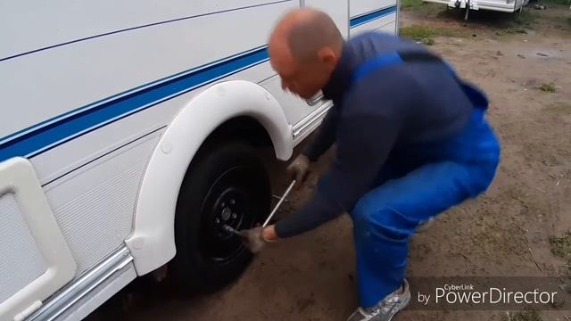 Обязательно! Проверка прицепа- караван перед путешествием. смотреть онлайн