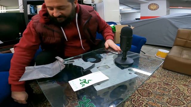 UNBOXING - RAZER Seiren V2 X & Kiyo Cam смотреть онлайн