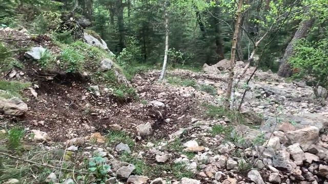 Скальный массив Большого Тхача смотреть онлайн