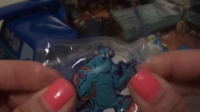 12 MONSTERS INC CHOCOLATE SURPRISE EGGS KINDER ZAINI