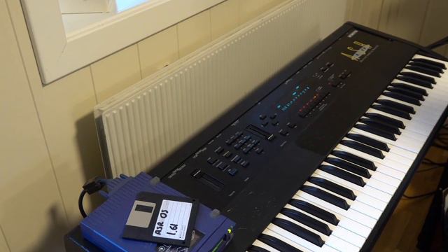 nxtseq - ASR-10 - "Warm Days" смотреть онлайн