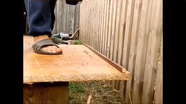 ✔Как сделать циркулярную пилу из болгарки//Циркулярная пила из болгарки//Самоделки из болгарки✔ смотреть онлайн