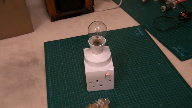 Wireless 240v Power Cube Reveal смотреть онлайн