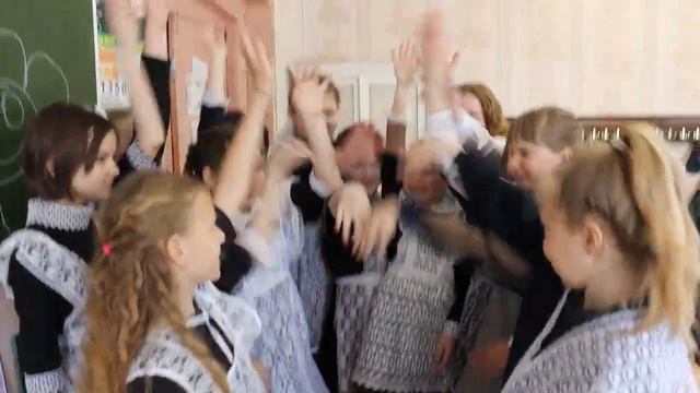 Выпускной фильм 4 б класс 2022 смотреть онлайн
