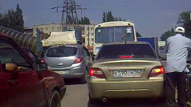 ДЕБИЛ в пробке смотреть онлайн