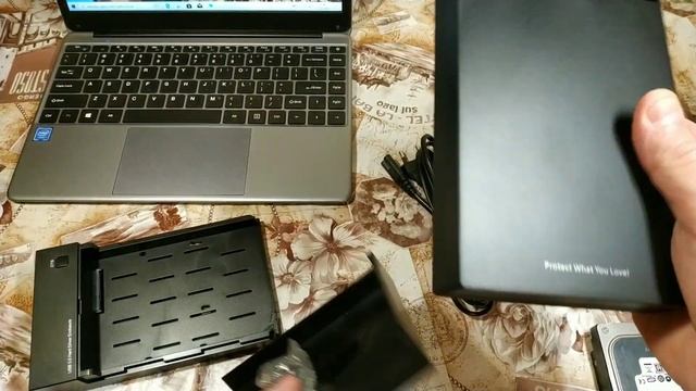 Внешний корпус для SSD HDD дисков 2,5" и 3,5" смотреть онлайн