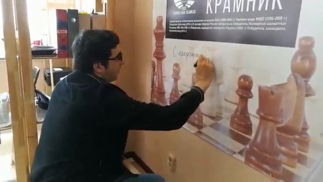 Владимир Крамник в шахматном Клубе «Дебют»! Туапсе, 2019г. смотреть онлайн