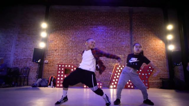 Rich The Kid // PLUG WALK // Choreography by Kenny Wormald owner of PLAYGROUND LA смотреть онлайн