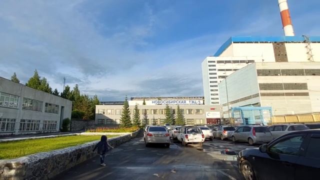 НОВОСИБИРСК ?ТЭЦ 5 САМАЯ КРУПНАЯ СТАНЦИЯ В РОССИИ/ТЕПЛО В КАЖДЫЙ ДОМ/САМАЯ ВЫСОКАЯ ДЫМОВАЯ ТРУБА смотреть онлайн