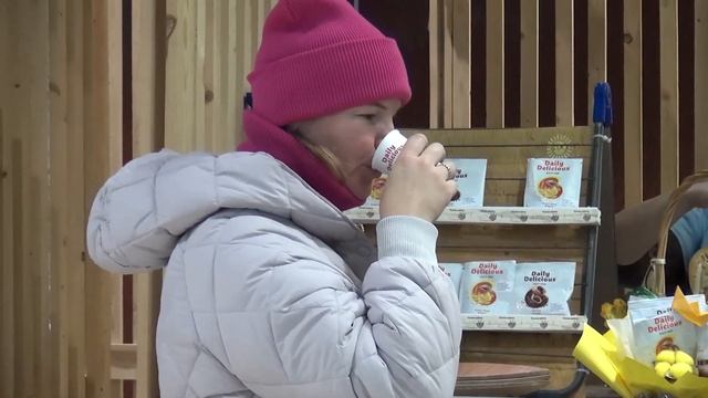 Дегустация живой воды на фестивале в ТРК ПитерЛэнд в Дворике "АЙ ЗДОРОВ" смотреть онлайн