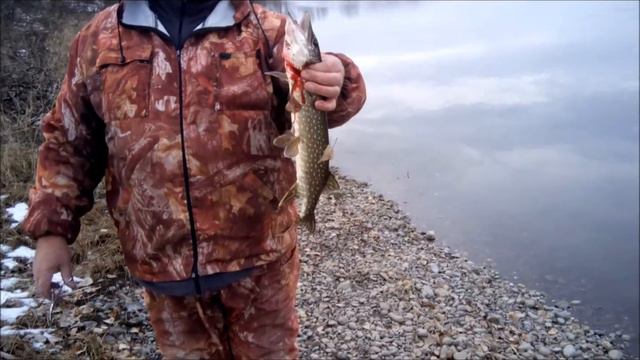 Спиннинг в Ноябре. смотреть онлайн