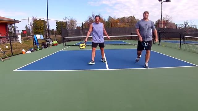 Dan & Greg vs Bo & Chris 3 смотреть онлайн
