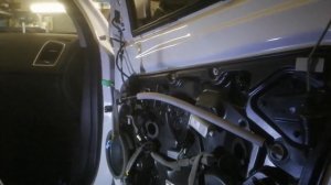 Снятие обшивки двери Вольво ХС60 для замены, ремонта замка двери. Применимо для ХС70. #обшивка#двер