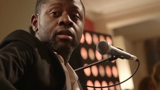 Indila - Run Run смотреть онлайн