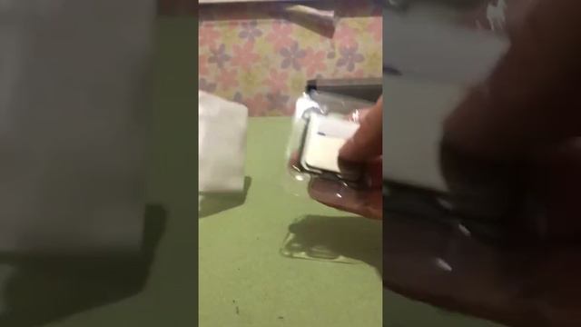 Распаковка: lntel CORE 2 QUAD Q6600 Processor 2.4GHz/8MB /Quad-Core/FSB 1066 Desktop LGA 775 смотреть онлайн