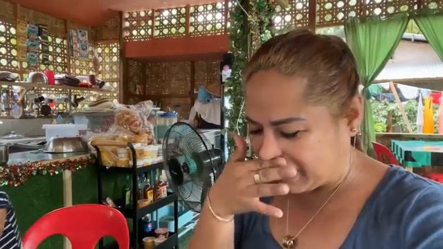 Lets Eat at Hinaguan Farm canteen - Sabaw na Isda at pancit canton смотреть онлайн