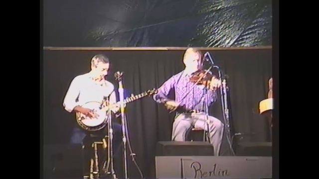 Byron Berline & John Hickman - Fiddle & Banjo - Live "Liberty" 1987 Grass Valley, CA смотреть онлайн