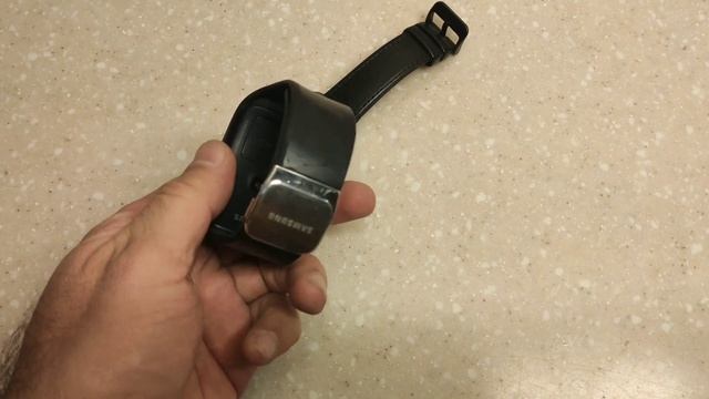 Распаковка сравнительно бюджетных умных часов mobvoi ticwatch prо + сравнение с samsung s gear смотреть онлайн