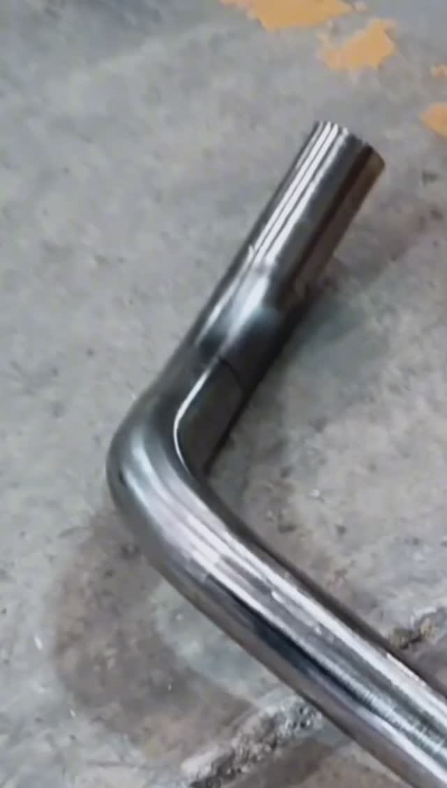 Гибка нержавейки на трубогибе с ЧПУ #гибкатруб #shortsvideo #металлообработка #cansamakina смотреть онлайн