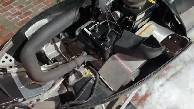 polaris transport 340 глохнет на ходу,глохнет после включения задней передачи.Неровно работает смотреть онлайн